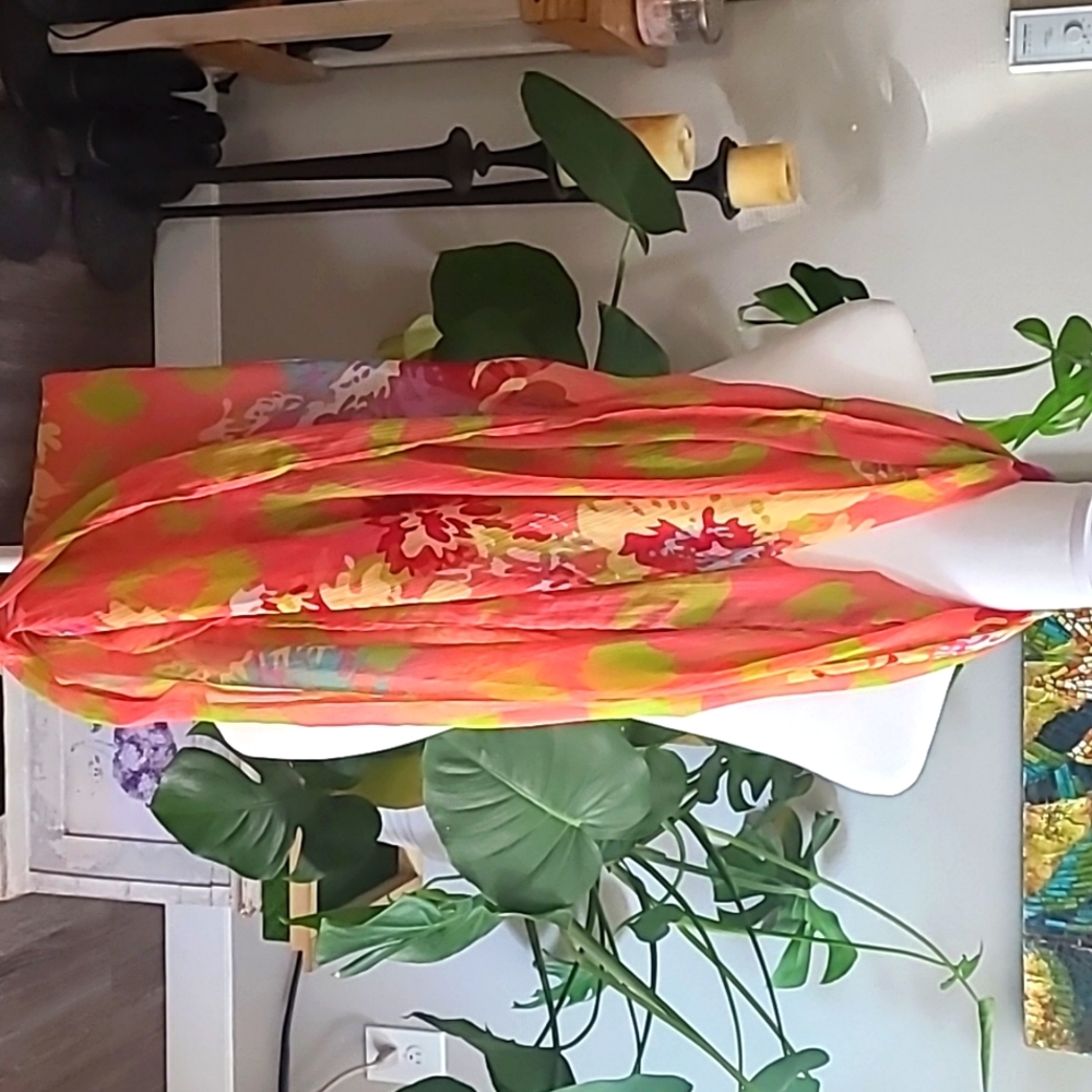 Chinese laundry scarf